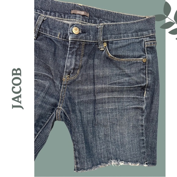 🛍️3/$40 Jacob Women's Denim Cut Off. Shorts - Blue Whiskering Detail Size 28 - Picture 3 of 4